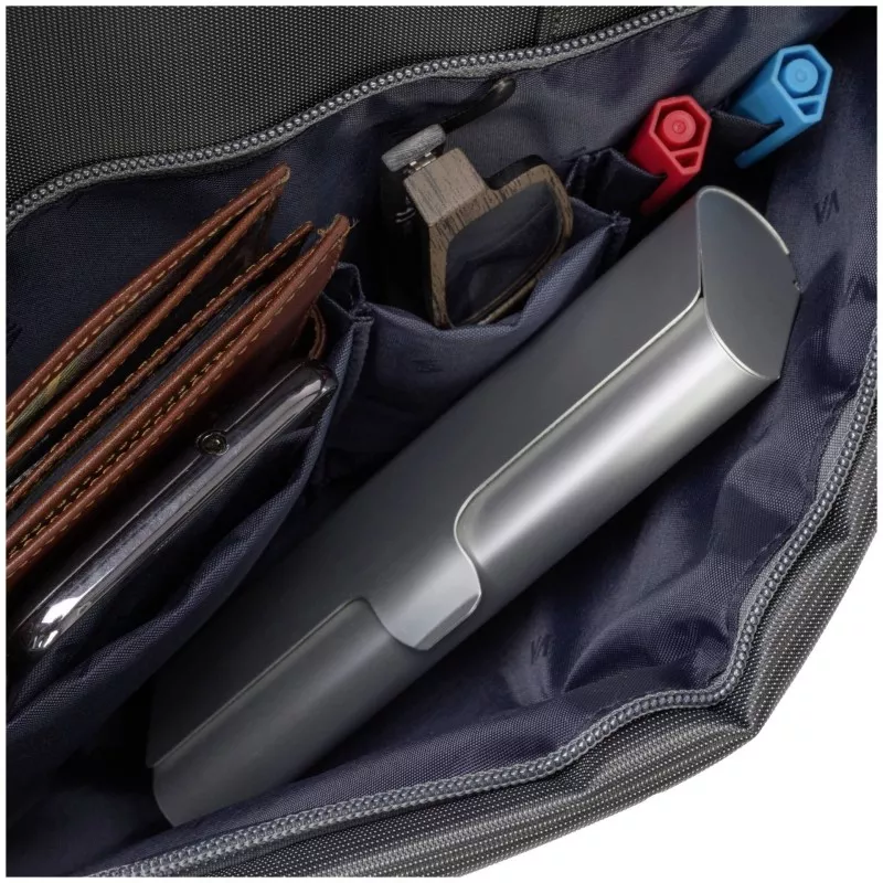 Rivacase 8251 Laptop Bag 17,3  grey