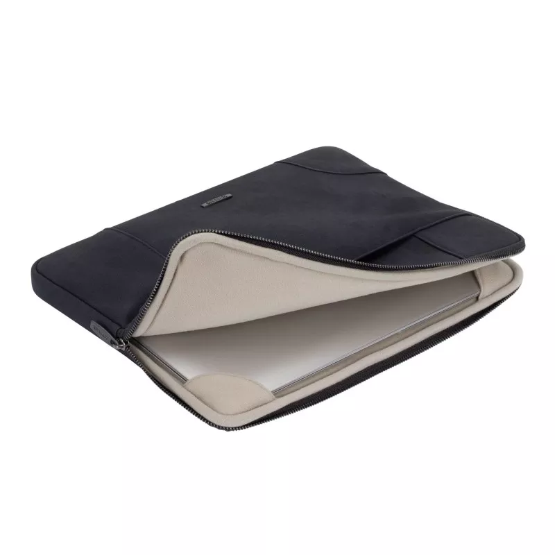 Rivacase 8903 Laptop Sleeve 13.3  black