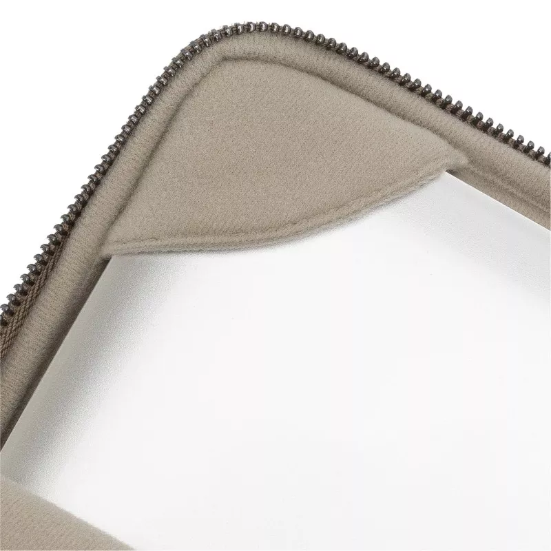 Rivacase 8904 Laptop Sleeve 14  beige