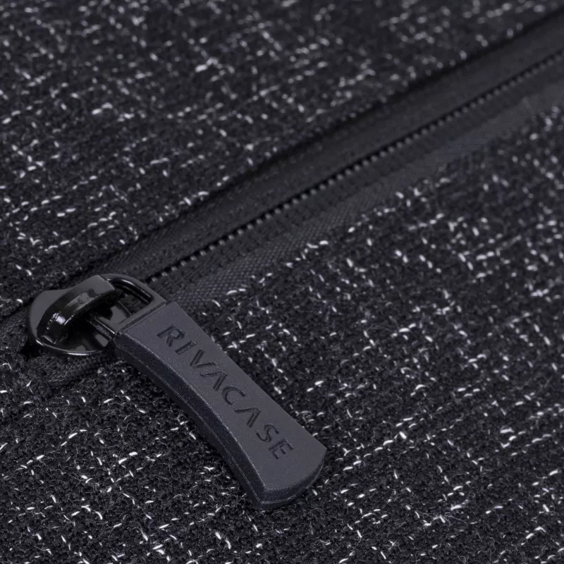 Rivacase 7915 Laptop Sleeve 15,6  with Handles black
