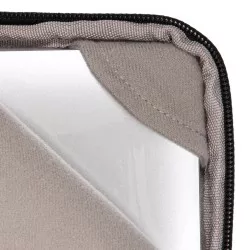 Rivacase 7915 Laptop Sleeve 15,6  with Handles black