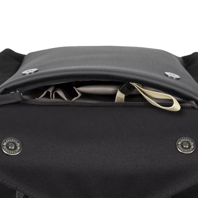 Rivacase 8524 Laptop Backpack 14  black
