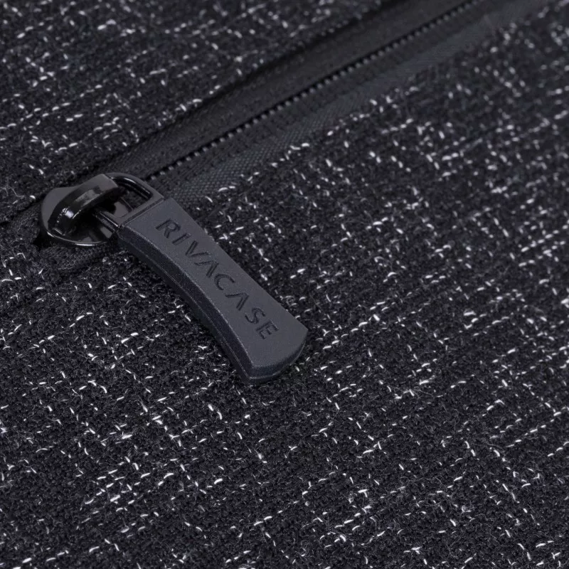 Rivacase 7913 Laptop Sleeve 13.3  with Handles black