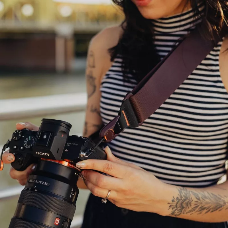 Peak Design Pasek na szyję SLIDE Eclipse v3 - fioletowy