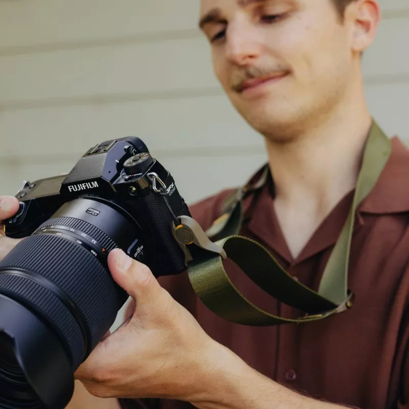 Pasek na szyję lub ramię SLIDE LITE Kelp v3 - oliwkowy