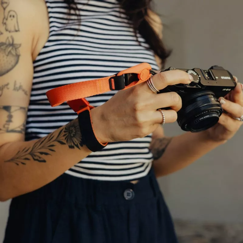 Pasek Na Nadgarstek Peak Design Cuff Ibis v3 - łososiowy