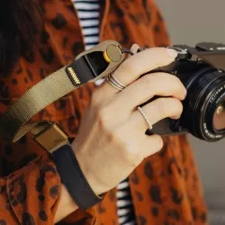 Pasek Na Nadgarstek Peak Design Cuff Kelp v3 - oliwkowy