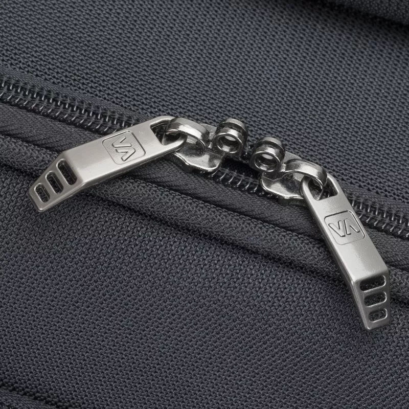 Rivacase 8481 Laptop Rollkoffer 20  black