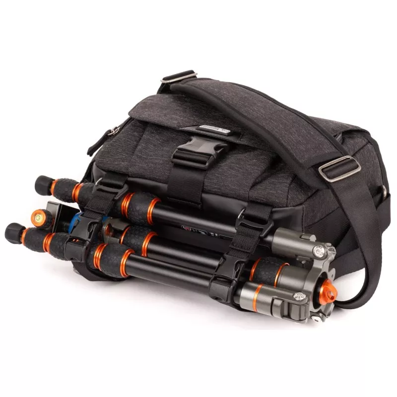 ThinkTank Vision 10 Graphite