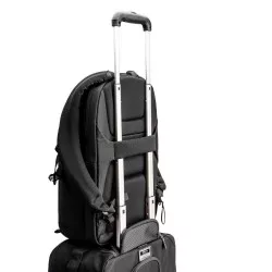 ThinkTank Urban Approach 15