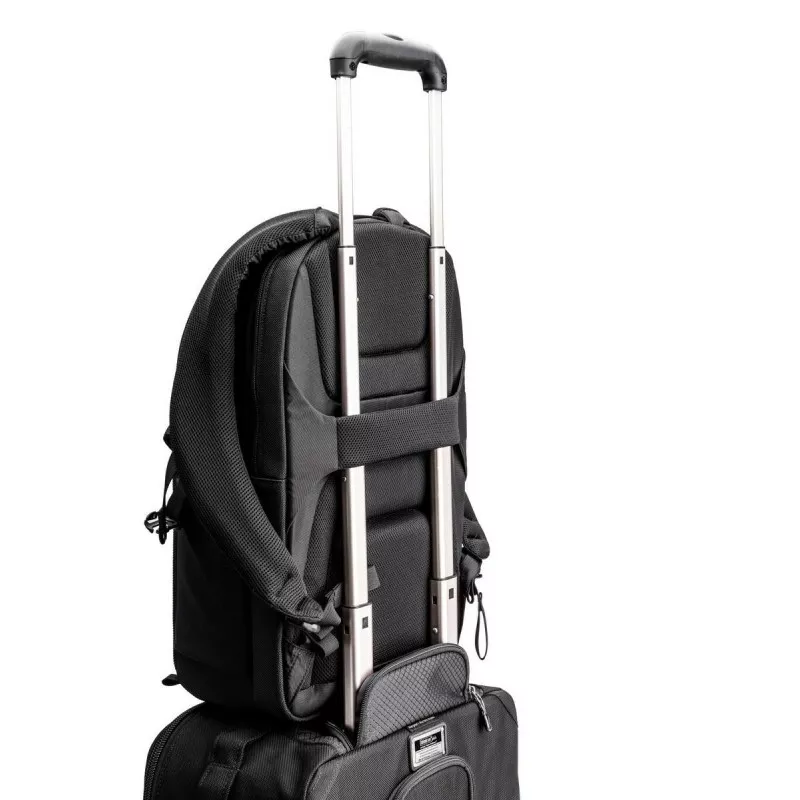 ThinkTank Urban Approach 15