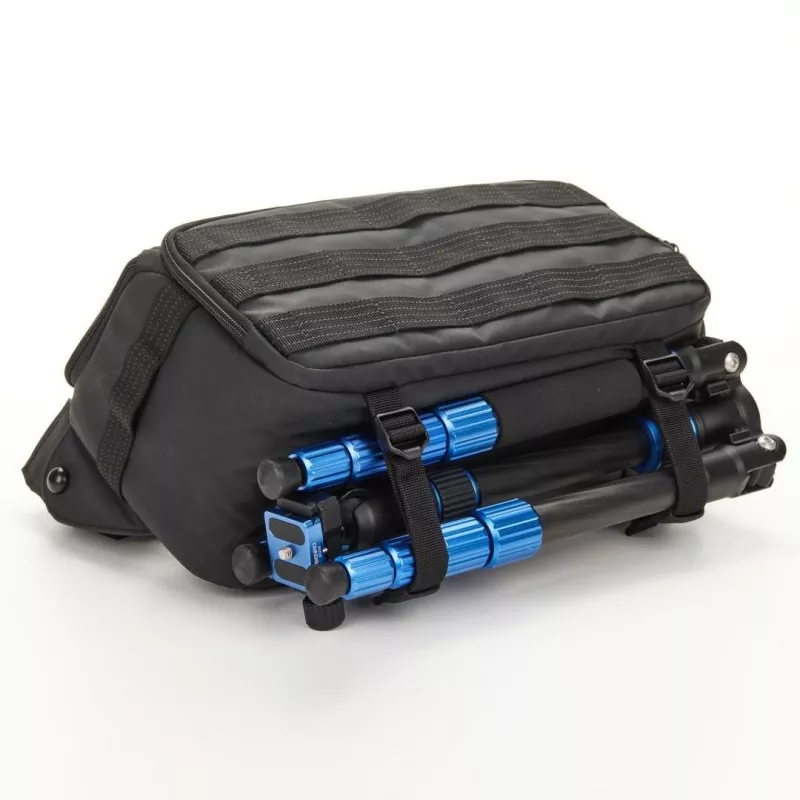Tenba Axis v2 6L Sling Bag Black