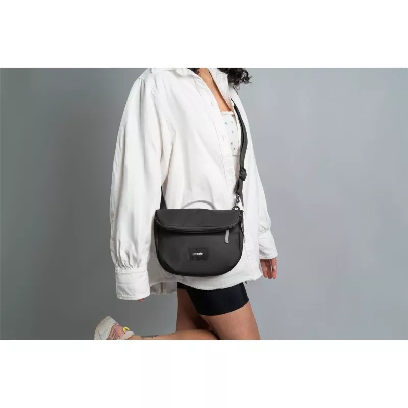 Pacsafe GO Saddle Crossbody schwarz