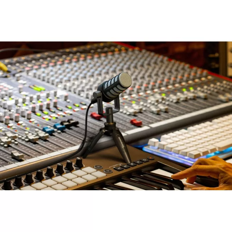 Mikrofon dynamiczny Saramonic SR-BV1 do podcastów