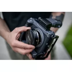 Adapter bagnetowy Techart EF-FG01+ - Canon EF / Fujifilm G