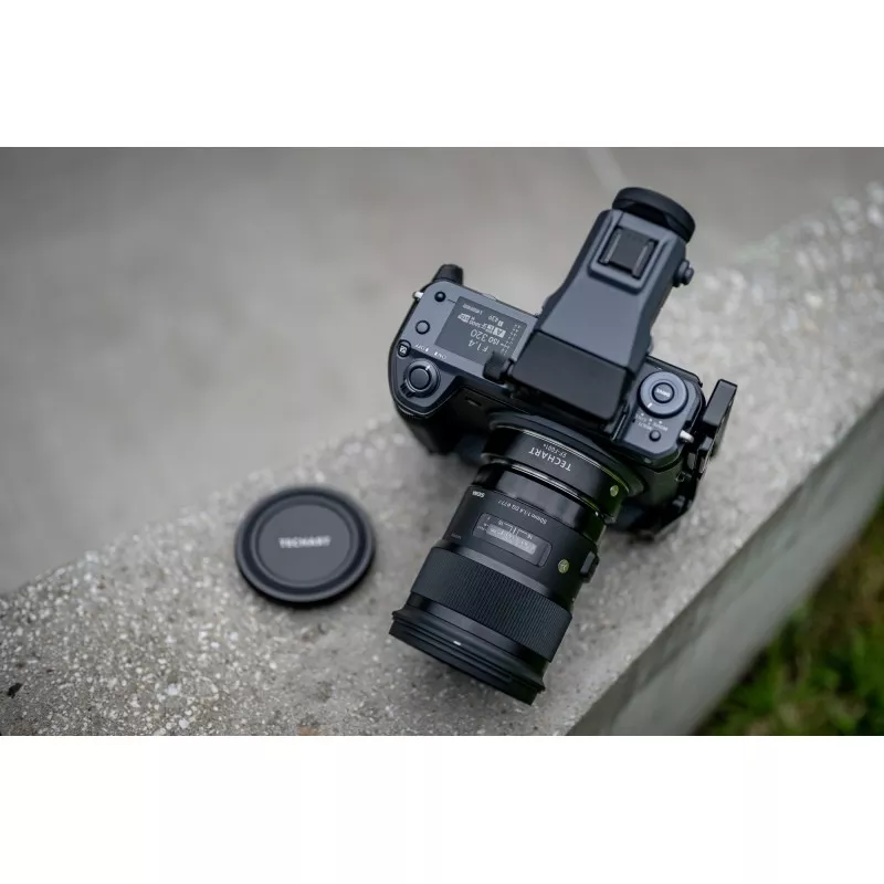 Adapter bagnetowy Techart EF-FG01+ - Canon EF / Fujifilm G