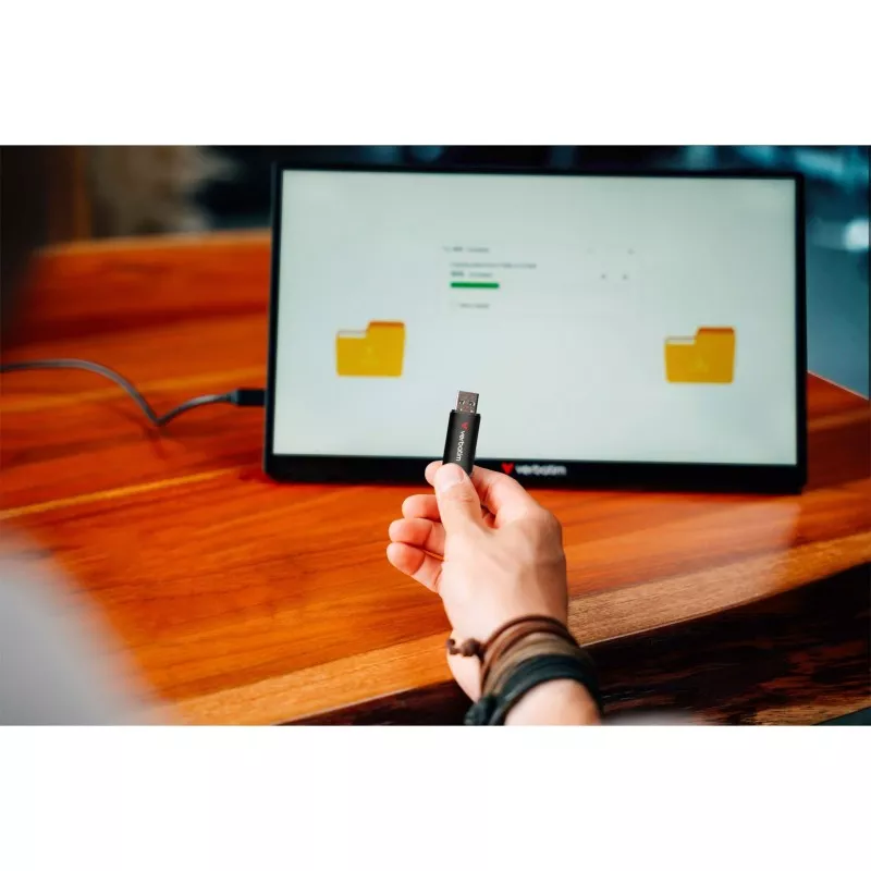 Verbatim V200 Metal USB3.2 128GB Aluminium,  r/w 80/200MBs  30212