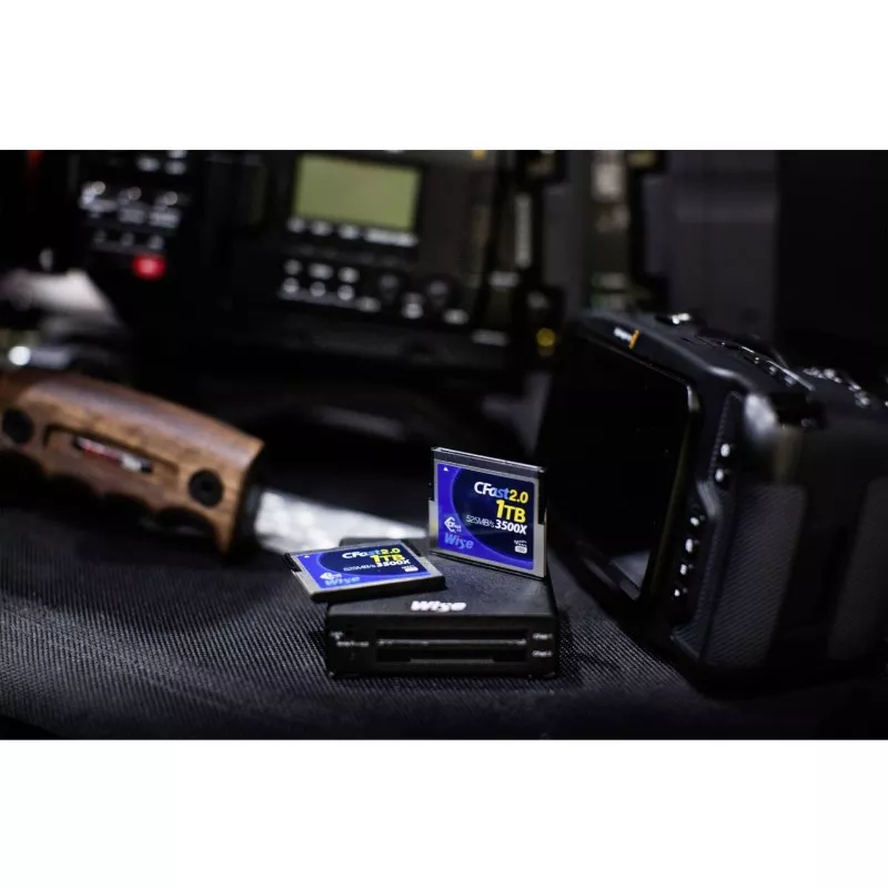 Wise CFast 2.0 Card 3500x    1TB blue