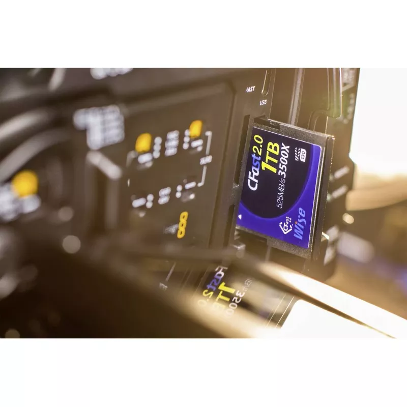 Wise CFast 2.0 Card 3500x    1TB blue