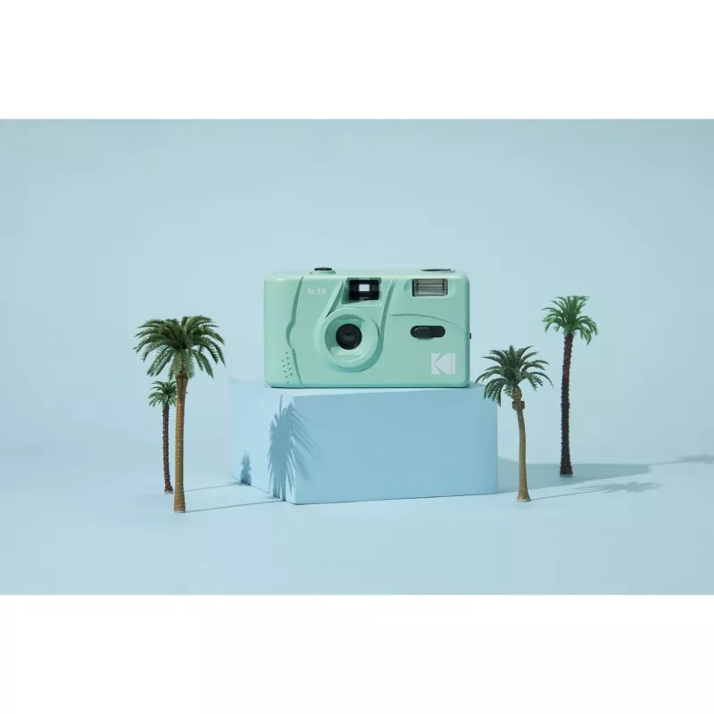 Kodak M35 mint