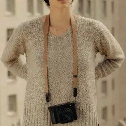 Pasek Peak Design Form Leather Camera Strap Standard Tan - brązowy