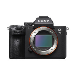 Sony A7 III Body + studencki cashback 700 zł
