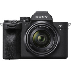 Sony A7 IV z obiektywem 28-70mm f/3.5-5.6 + cashback 700 zł + cashback studencki 1300zł