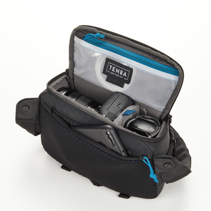 Tenba Axis v2 4L Sling Bag Black