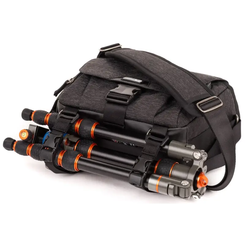 ThinkTank Vision 10 Graphite