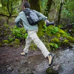 ThinkTank PhotoCross 10 Carbon Grey