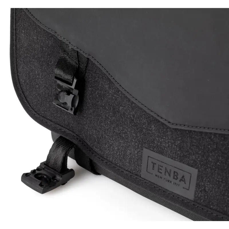 Tenba DNA 16 DSLR Messenger Black
