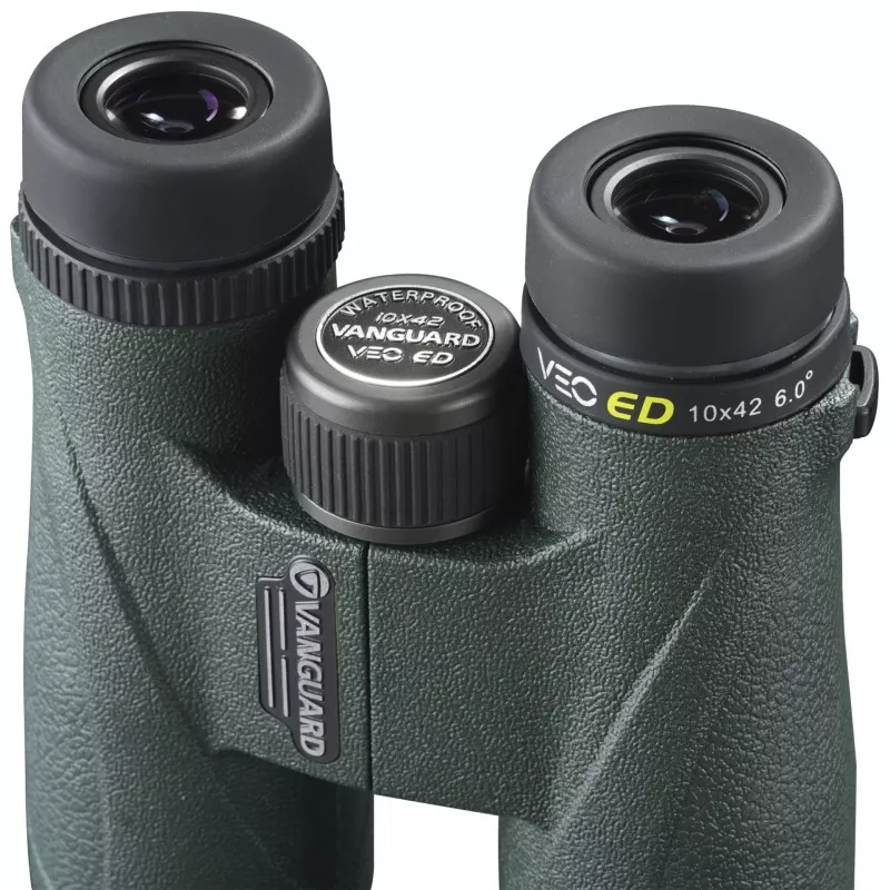 Vanguard VEO ED 1042 Binocular