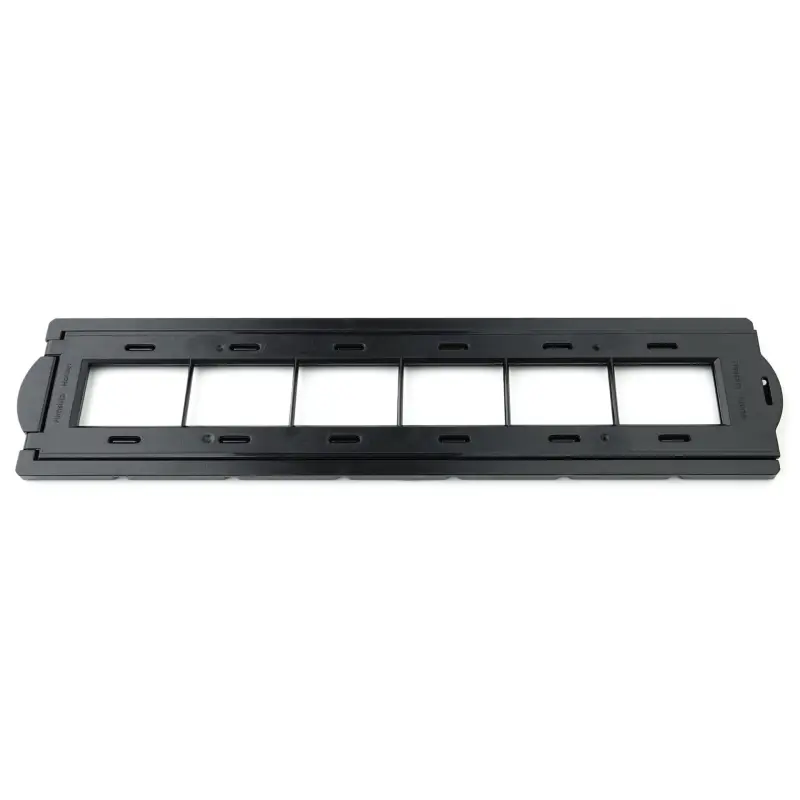 Skaner Plustek OpticFilm 8200 i SilverFast Ai