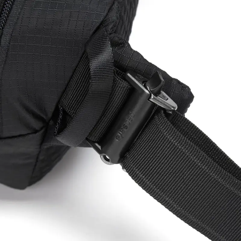 Pacsafe Vibe 100 hip pack jet black