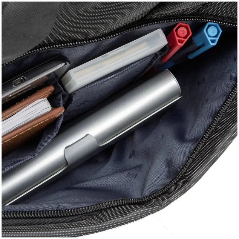 Rivacase 8221 Laptop Bag 13.3  black