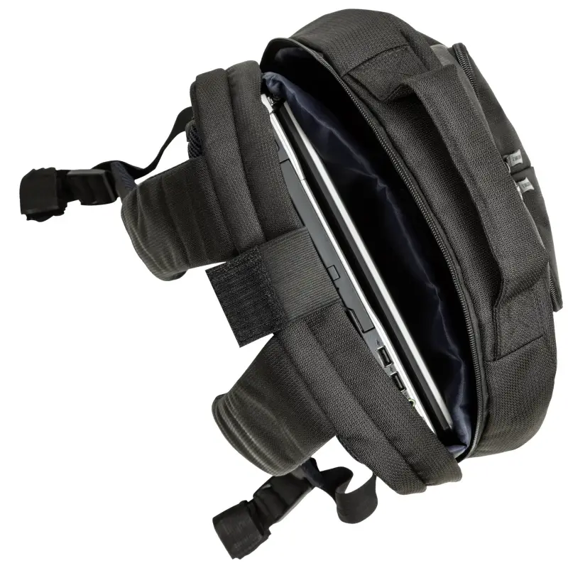Rivacase 8460 Laptop Backpack 17.3  ECO black