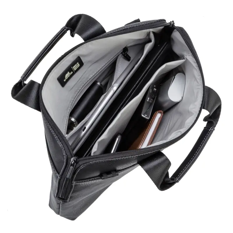 Rivacase 8920 Laptop Sleeve 13.3  black