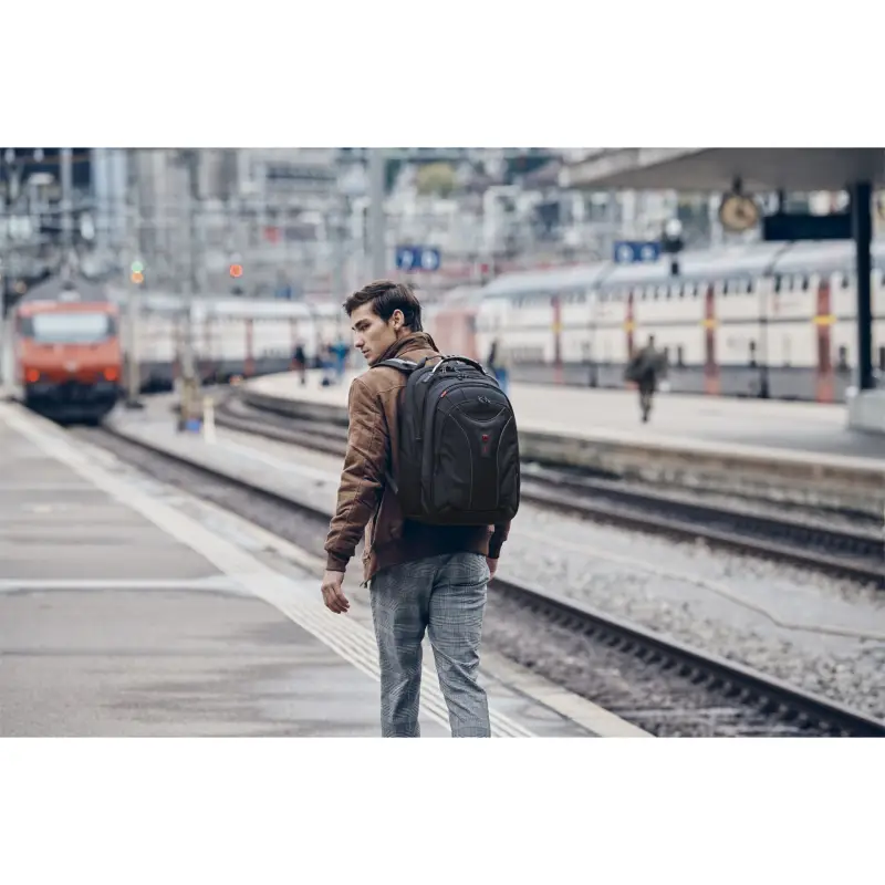 Wenger Carbon 17  do 43,90 cm plecak na laptop czarny