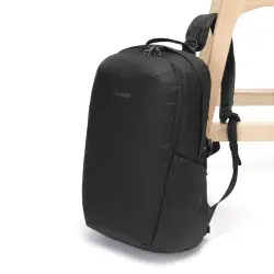 Pacsafe Vibe 25L Backpack black