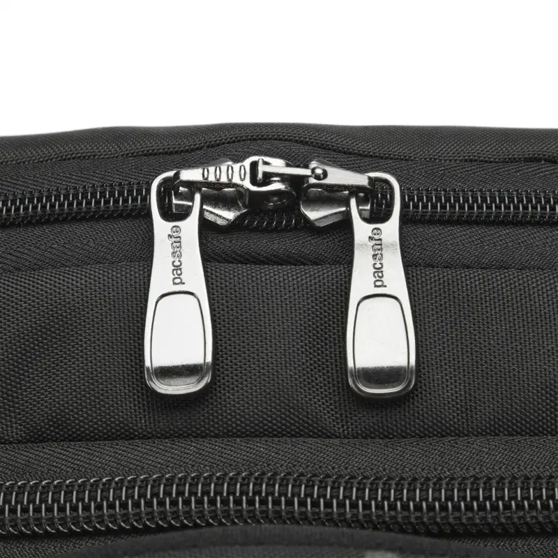 Pacsafe EXP35 Travel Bag black