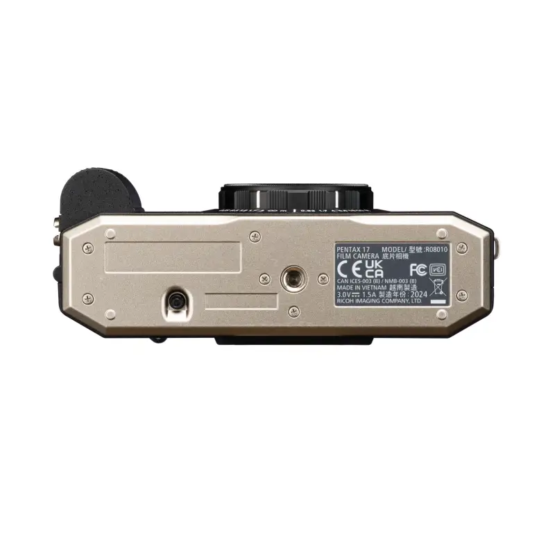 Pentax 17