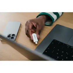 Verbatim Plectra White 64GB USB-C Flash Drive          30228