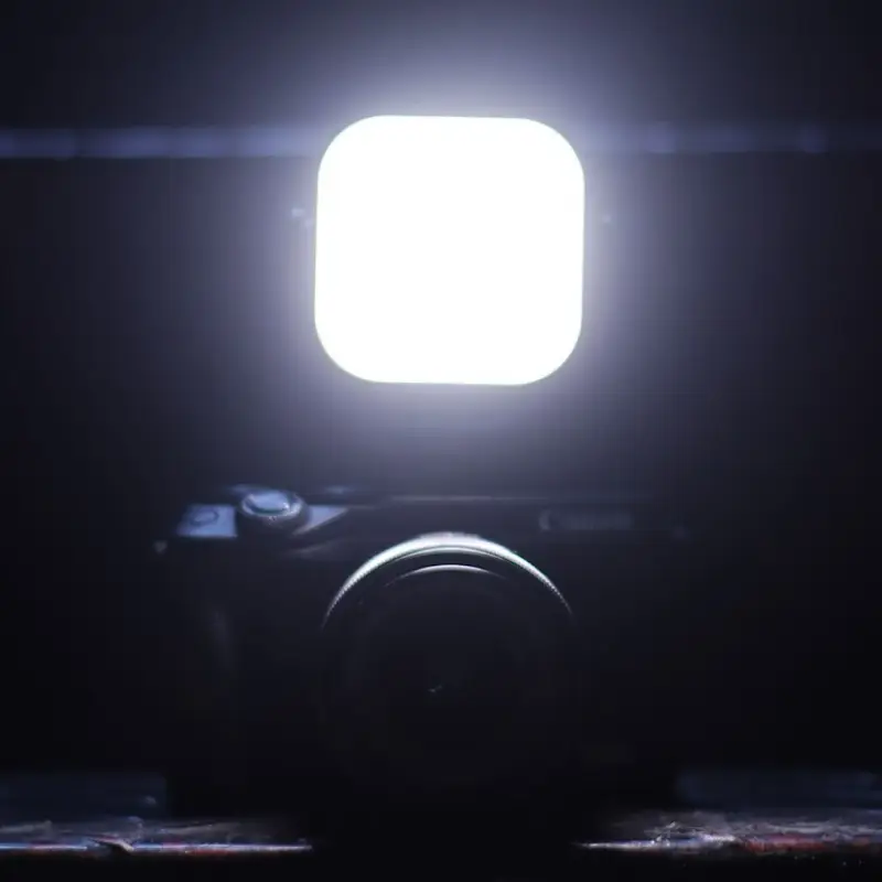 Lampa diodowa LED Ulanzi VIJIM VL66 360° 3200-6500K