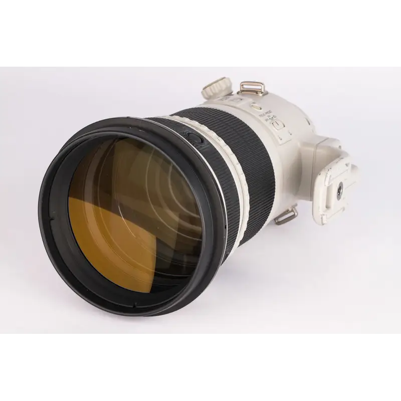 Uzywany obiektyw Canon EF 300 mm f 2,8 L IS II 9250000287 + filtr polaryzacyjny