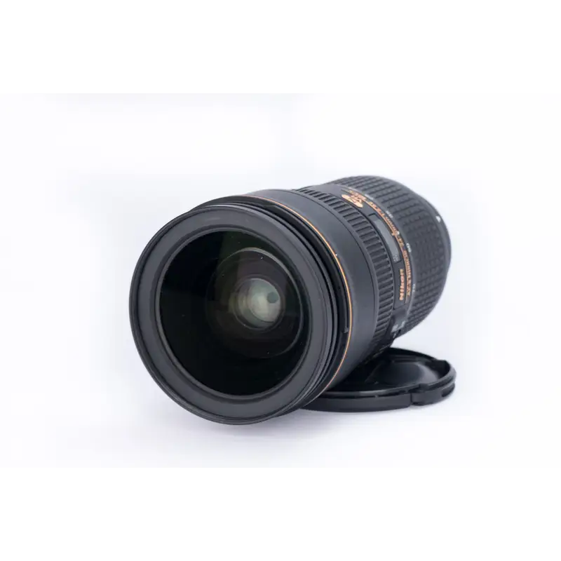 Używany obiektyw Nikon Nikkor 24-70 f2,8 2165145