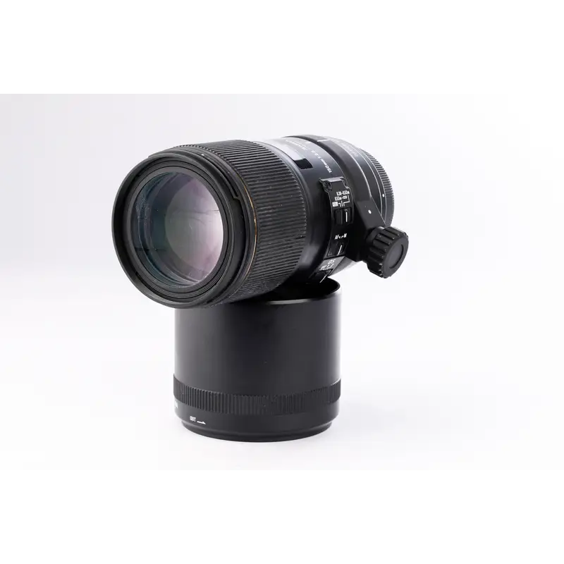 Używany obiektyw Sigma 150 mm f 2,8 Macro Canon  14413906