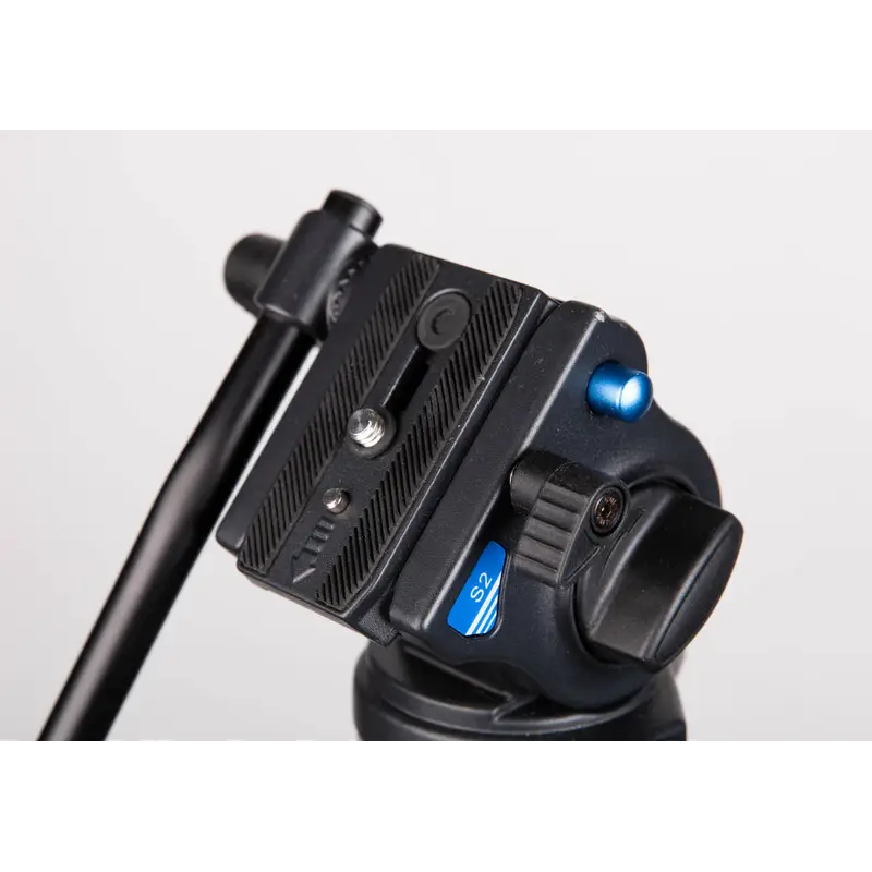 Używany Monopod Banro A38TD z głowicą S2 i futerałem