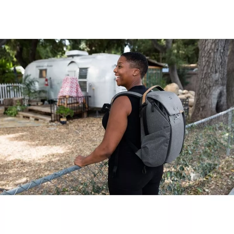 Plecak PEAK DESIGN  Everyday Backpack 20L v2 - Grafitowy - EDLv2