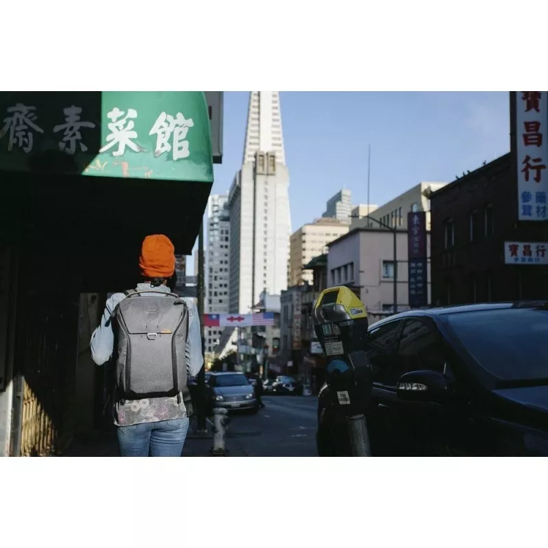 Plecak PEAK DESIGN  Everyday Backpack 20L v2 - Grafitowy - EDLv2