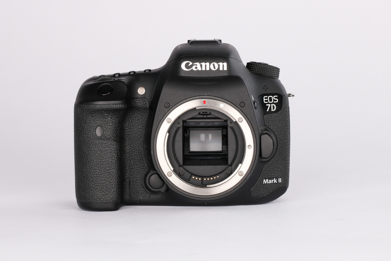 Canon 7D mark Ⅱ Canon EOS 7D Mark II - EOS Digital SLR and Compact System